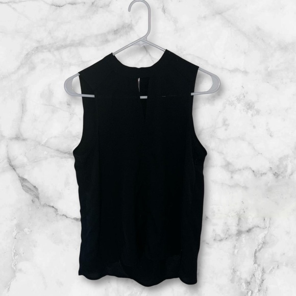 Professional, edgy - Picture 2 of 5